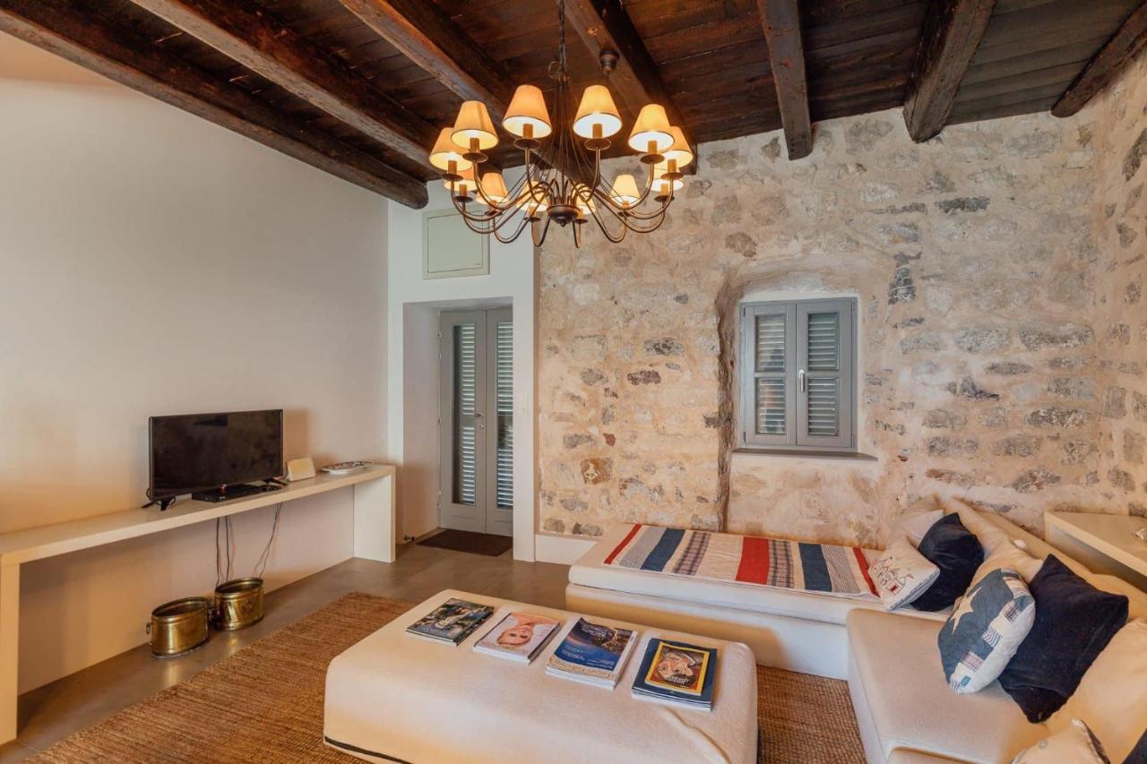 18Th Century Villa In The Unesco Bay Of Kotor Exterior foto